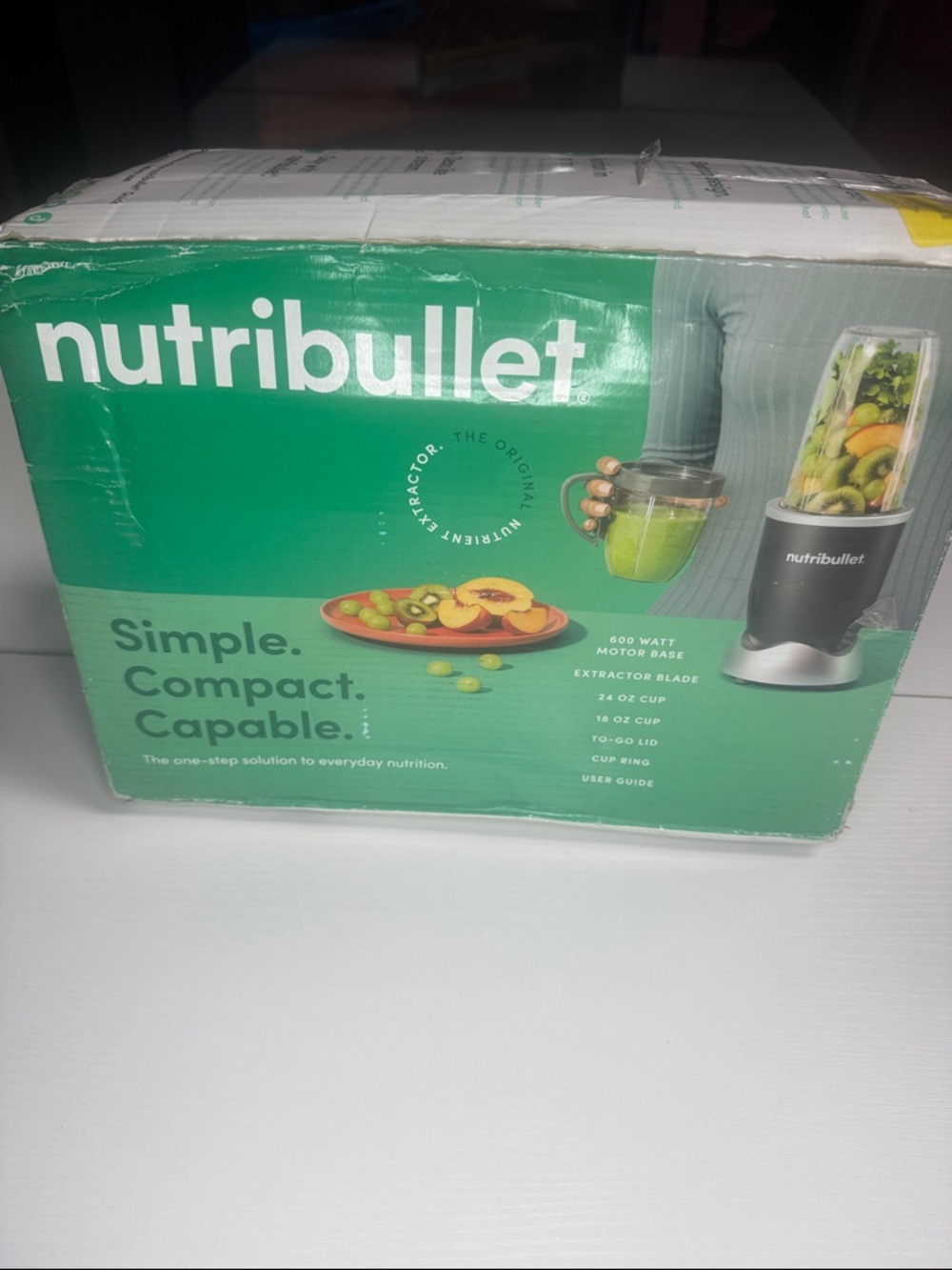 NutriBullet 600W Blender Refurbished Complete Set 24oz Smoothie Maker